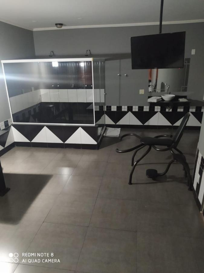 Movie Inn Motel E Hospedagem (Adults Only) Ribeirão Preto Exterior photo