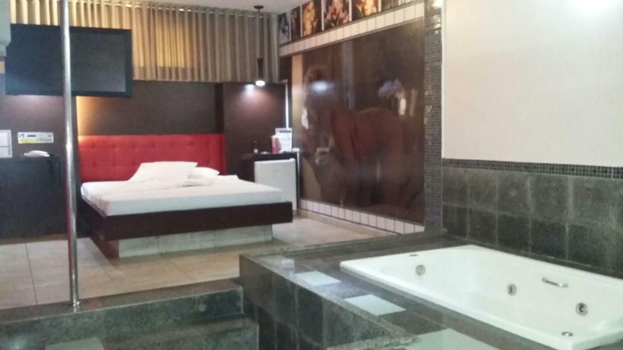 Movie Inn Motel E Hospedagem (Adults Only) Ribeirão Preto Exterior photo